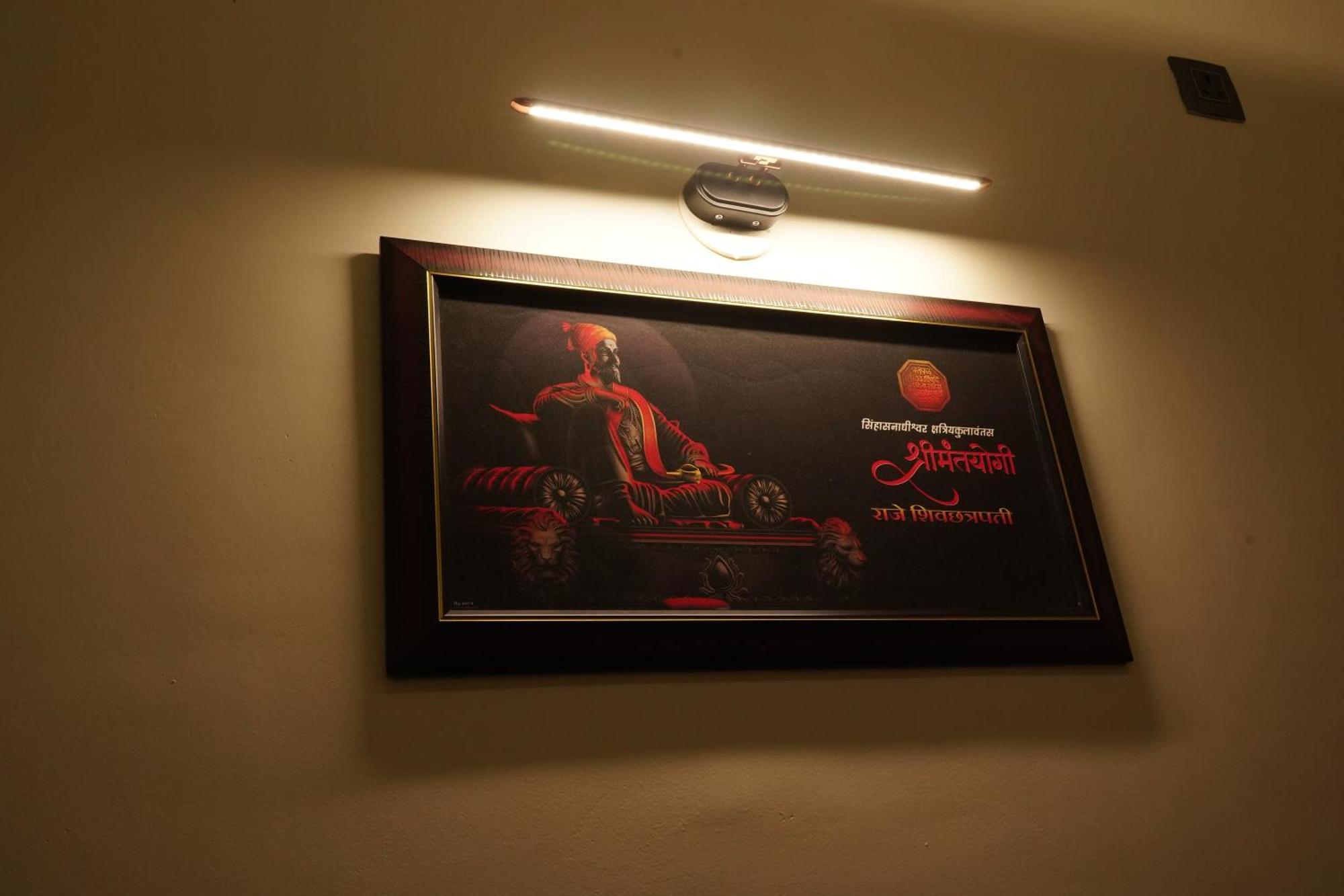 เรด รูฟ ฟาร์มเฮาส์ Villa ชิปลุน ภายนอก รูปภาพ